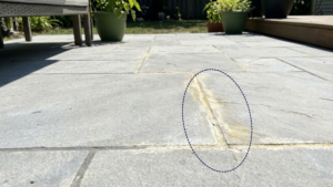 Keo chít mạch ngoài trời bị hỏng